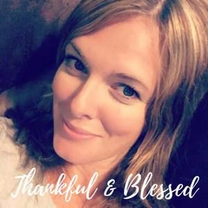 Meet your Posher, Becca